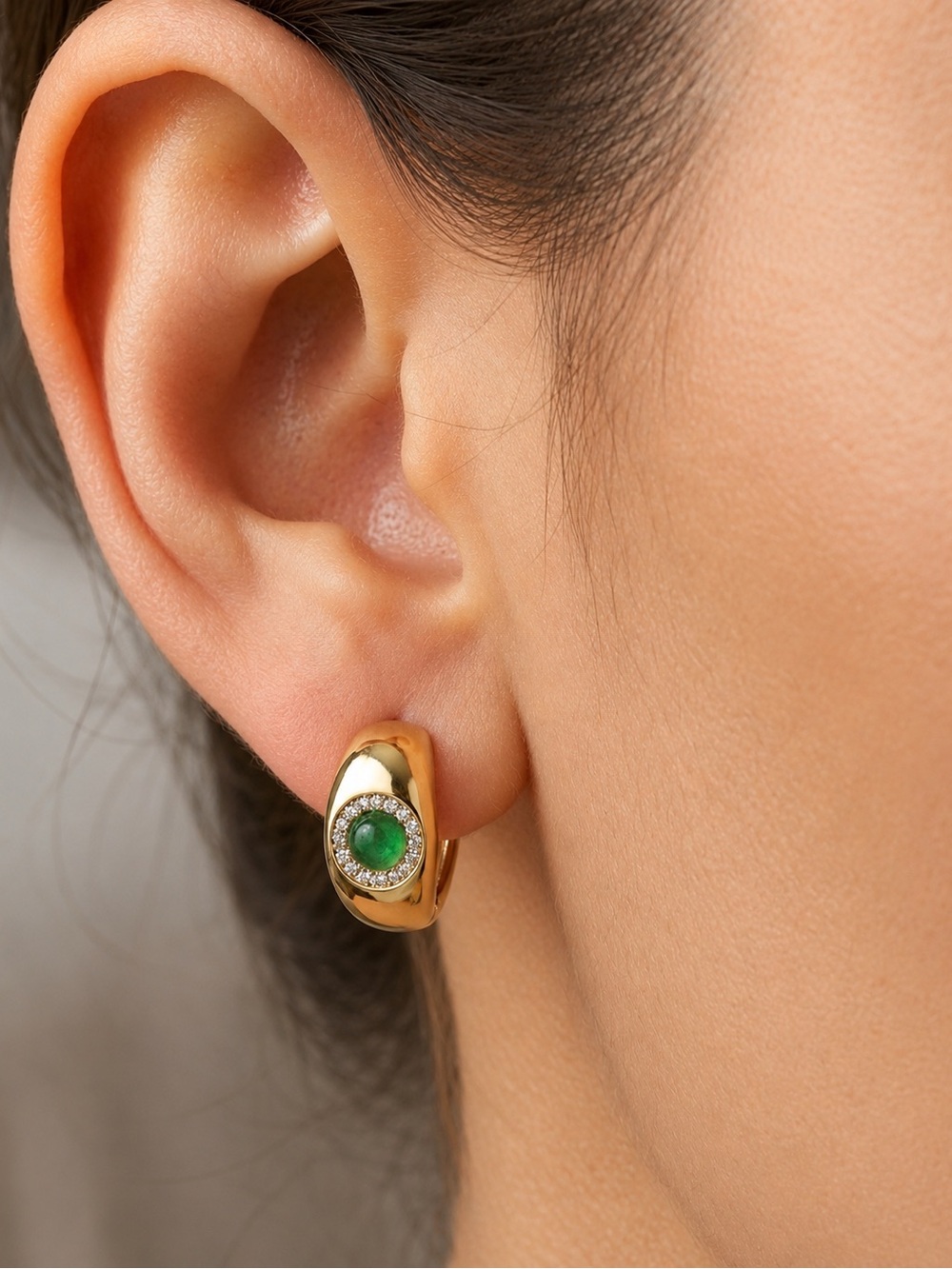🌴Goodbye Summer, Hello Savings🛍️ Hoop Earrings 14k Gold Plated Emerald Green